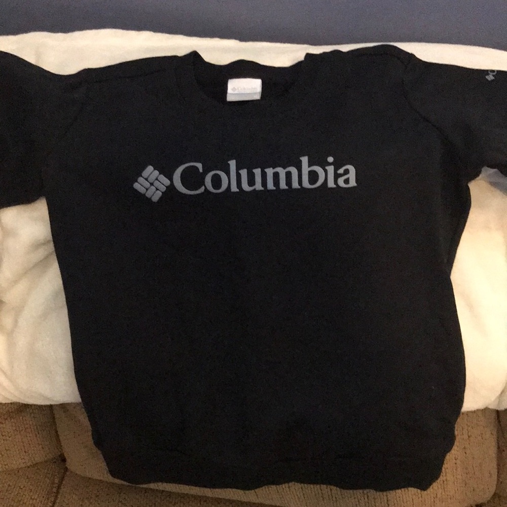 Columbia sweatshirt